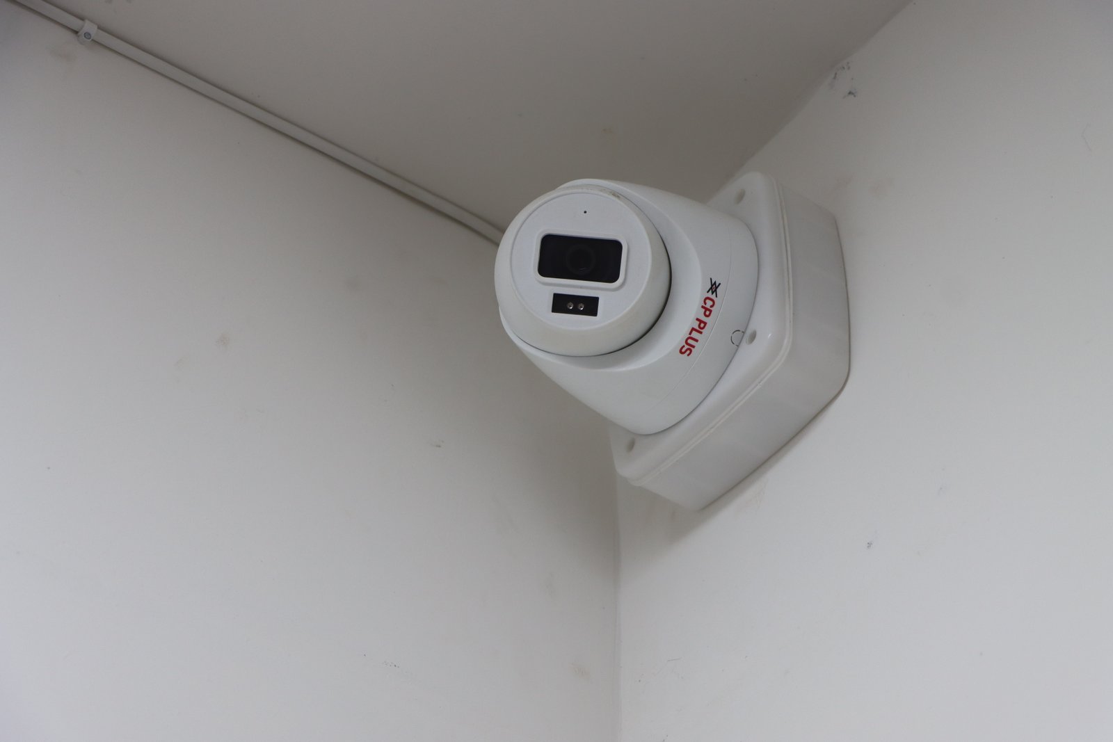 24/7 CCTV Camera Security